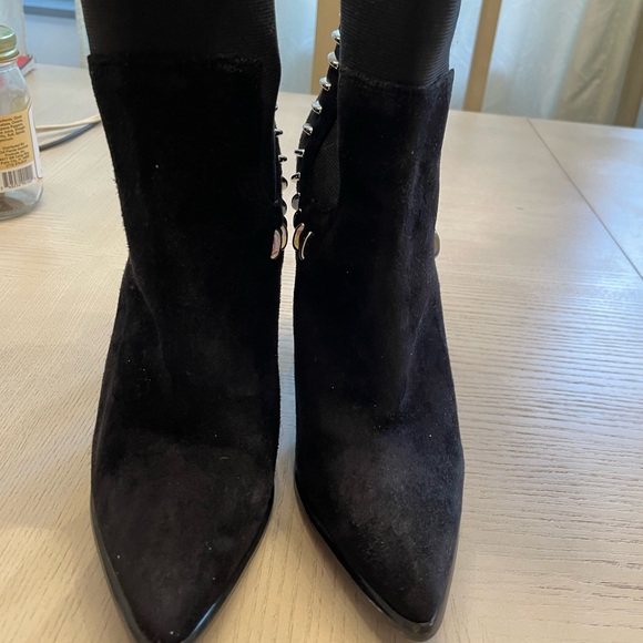 Kendall + Kylie Leather Suede Heeled  Ankle Boots with Silver Studs Are … - Picture 4 of 8